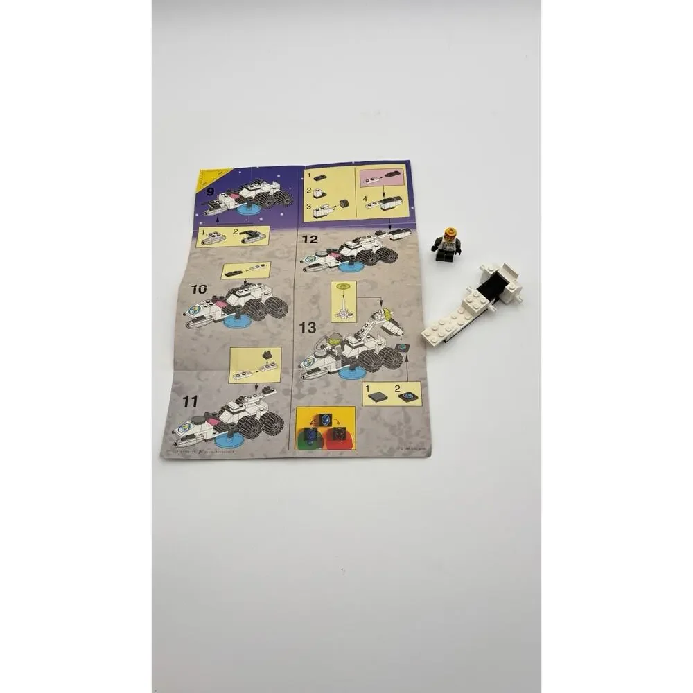 LEGO System: Alien Fossilizer (6854) - Not Complete w/ Instructions And Mini Fig